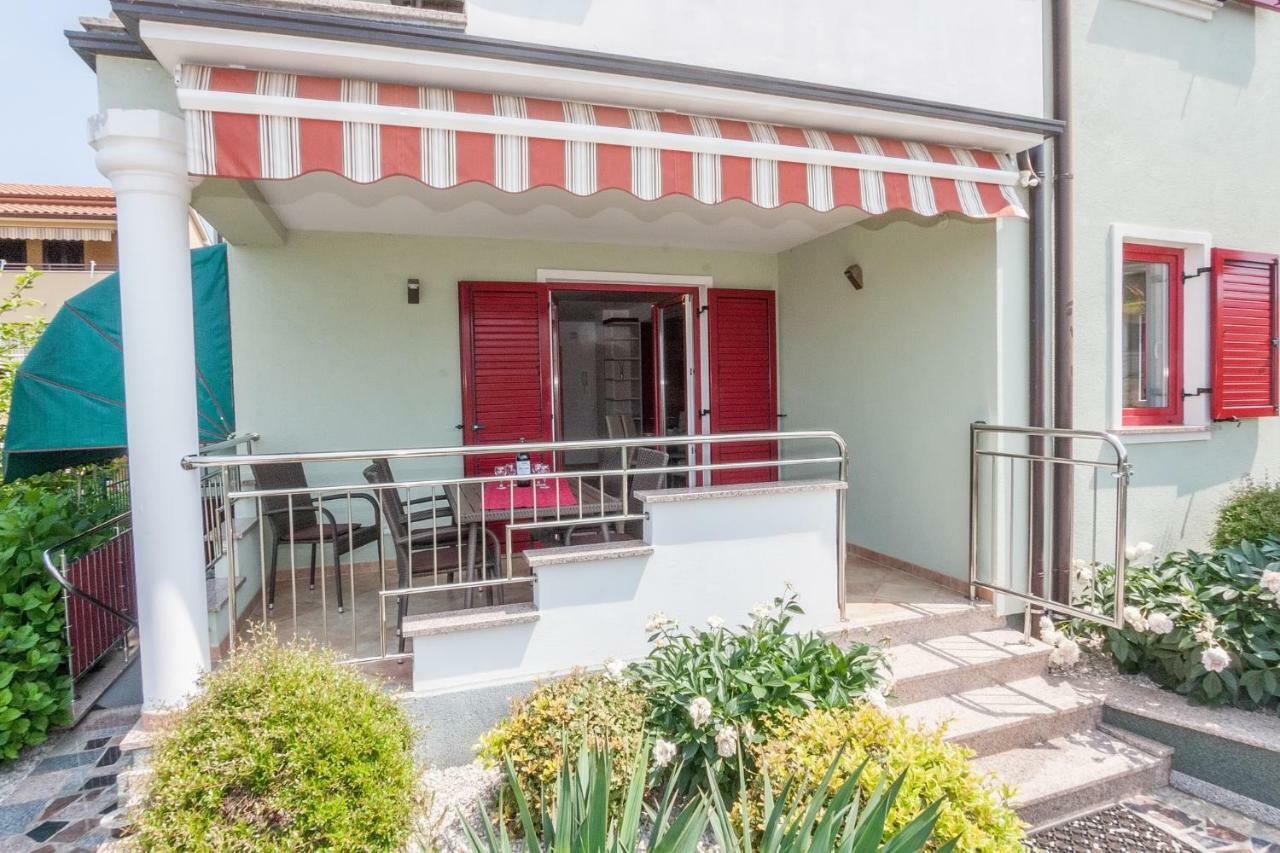 Villa Symphonie Πόρετς Εξωτερικό φωτογραφία